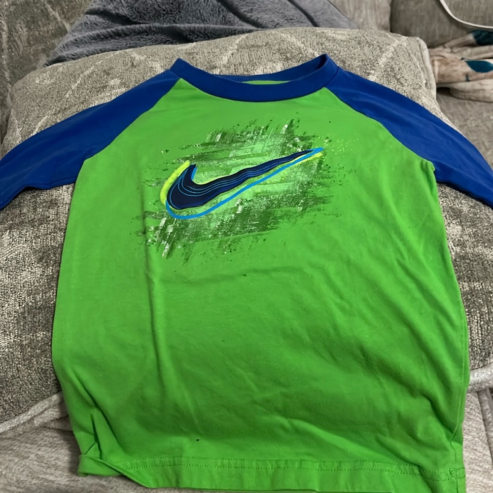 Nike Jeresy Shirt quarter length